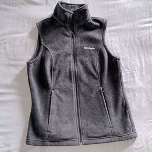 Columbia vest